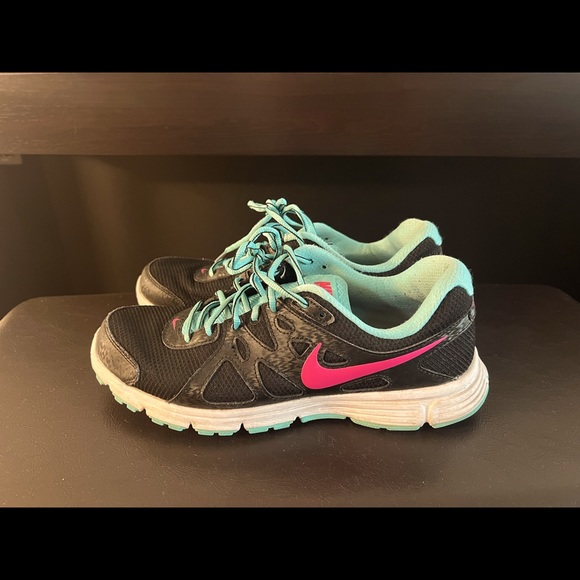 Nike shoes